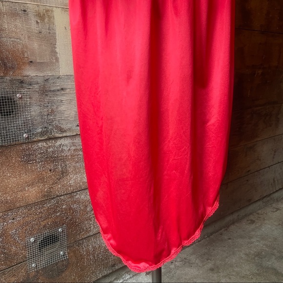 Vintage Stroke of Midnight Red Lace Lingerie Slip Spaghetti Strap High Low Skirt - Picture 7 of 9